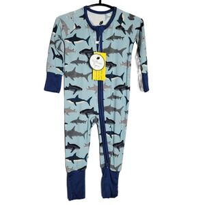 William & Ryan Shark Print Bamboo Viscose Two-Way Zip Sleeper Blue 0-3M NWT